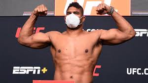Ufc president dana white carried the momentum from the weekend, holding two more ufc events this week, the first of which was on wednesday. Ufc Fight Night Predictions Alistair Overeem Vs Augusto Sakai Fight Card Odds Start Time Live Stream Cbssports Com