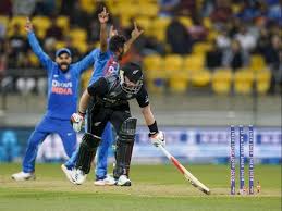 They handled india's spinners by productively employing the sweep shot to chase down a target of 348. 5th T20 Highlights India Beats New Zealand By 7 Runs Clinches Series 5 0 Business Standard News