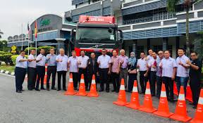 Maybe you would like to learn more about one of these? Why Did Plus Donate 300 Safety Cones Worth Rm10 000 To Three Of Malaysia S Largest Heavy Vehicle Associations Automacha