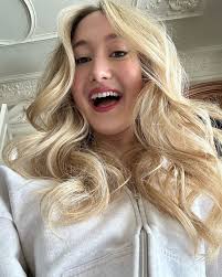 Annabel Gutherz (@annabelgutherz) • Instagram photos and videos