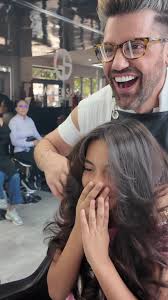 Transformación de cabello en el salón de Gabriel Samra