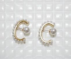 ダイソー 金属アレルギー ブロ友おすすめピアスカバー elie s house diy100均リメイカーエリィの暮らし レシピブログ powered by ライブドアブログ スタッドイヤリング ピアス おしゃれ ピアス