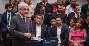 Diputados buscan disminuir aporte fiscal tras avance de voto obligatorio. Chile Vamos Se Desmarca De Pinera Razones Economicas No Son Suficientes Para Postergar Plebiscito Diario Y Radio U Chile