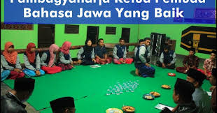 We did not find results for: Pambagyaharja Ketua Di Acara Rapat Pemuda Bahasa Jawa Muda Mudi Condrowangsan