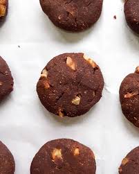 Low in calories while remaining full of flavor, these pumpkin bars make a great thanksgiving dessert. Low Sugar Thanksgiving Dessert Recipes Openfit