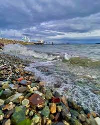 Sidney by the sea #travelphotography #nature_perfection #explorevictoria  #dougclementphotography #victoriabc #sidneybythesea #explorecanada  #imagesofcanada #pnwonderland #beach #britishcolumbia #sharethecoast  #bcisbeautiful #connectwithvictoria @canada ...