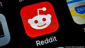 More typical would be a longish, slowish decline in prices after big housing crashes usually go hand in hand with big stock market crashes. Should You Take Financial Advice From Reddit Business Economy And Finance News From A German Perspective Dw 02 02 2021