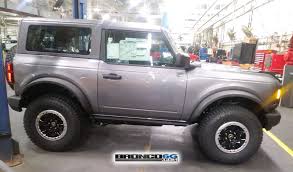https www bronco6g com forum attachments 2021 bronco wildtrak carbonized gray jpg 84395 in 2021 ford bronco bronco ford bronco 2