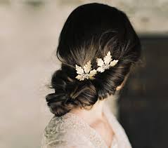 Wholesale bridal supplier of popular & trendy bridal jewelry, headpieces, veils and wedding accessories. Wedding Hair Accessories 17 Beautiful Bridal Headwear Ideas