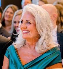 April Humphreys's Instagram, Twitter & Facebook