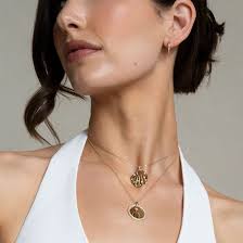 How to Layer Necklaces Like a Stylist