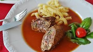 Gefullte Rindsrouladen Rezept Suppen Rezept Gesund Suppenrezepte Hauptspeise