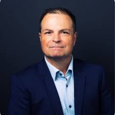 I am thrilled to announce my new role as VP Customer Delivery and Success  at Maxa, Montreal's Rocketship startup! After searching for the perfect  fit, I know that this is it :