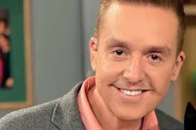 Daniel Bisogno: quiénes son los padres del conductor de Ventaneando