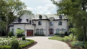 An expanse of green grass is one of the great traditions of the typical aussie garden. Pin On Edina Mn Luxury Real Estate