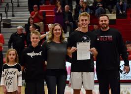 Moscow's Rauch-Edwards signs with Montana Western football