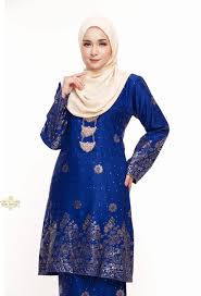 Royal blue baju kurung on alibaba.com are made from the finest fabrics such as pure cotton and silk that provide a satiny smooth wearing experience for the user. Baju Kurung Pahang Raya 2020 Warda Royal Blue 2 Saeeda Collections