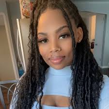 Kara Whiting and Travis Hopson's Wedding Website