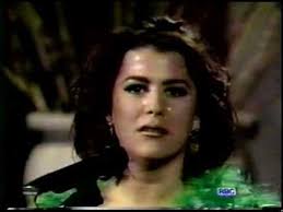 ALEJANDRA GUZMAN FLOR DE PAPEL