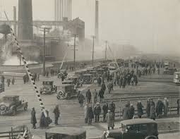 This Photo Was Taken On March 8 1932 In Front Of Ford S River Rouge Plant Which Was Supposedly Was The Largest Factory In T With Images Detroit History Photo River Rouge