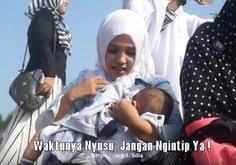 Ibu adalah seorang wanita yang kuat, tingginya 165cm , memiliki rambut sangat hitam, panjang dan lurus ke bahunya , dia sedikit kelebihan berat badan. 19 Ide Keluarga Orang Orang Keluarga Taman Nasional Gunung Leuser