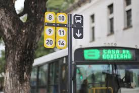 Mañana vuelve a circular el servicio urbano. Por Tiempo Indeterminado Comenzo El Paro De Colectivos En Santa Fe La Vida Online Fm Vida Santa Fe 107 9