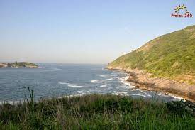 Todas as praias são praticamente desertas e secretas, perfeitas para quem gosta de trilhas, mar e mirantes espetaculares! Praia Das Conchas