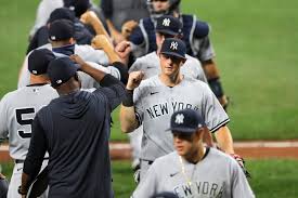 Daily links to new york yankees news from every major newspaper in america. Dj Lemahieu Returning To Yankees On 90 Million Deal The New York Times
