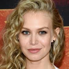 Renee Picard's Instagram, Twitter & Facebook