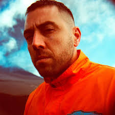 ALTA MAREA (FEAT. FRAH QUINTALE) (EN ESPAÑOL)