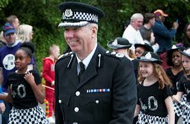 Uniform and accessories warehouse is committed to providing you with high quality police uniforms and accessories at affordable pricing. Bedfordshire Chief Constable Stands Down Describing The Role As The Highlight Of My Career Bedford Independent