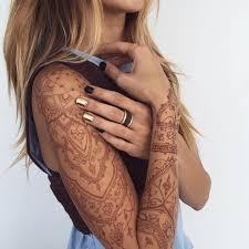 Instagram Photo By Veronica Krasovska Oct 28 2015 At 7 27am Utc Henna Tattoo Designs Henna Body Art Henna Tattoo