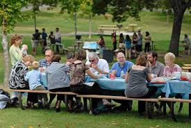 The elm creek park reserve is owned and operated by the three rivers park district, which is a nationally acclaimed network of parks and trails and was established in 1957. Elm Creek Park Reserve Three Rivers Park District