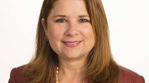 Dr. Elisa Chávez Honored with Faculty Award