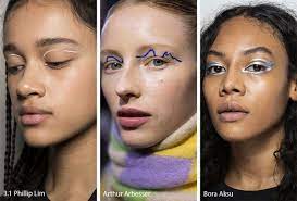 Fall Winter 2020 2021 Makeup Trends Runway Fall Makeup Looks Makeup Trends Beauty Trends Fall Makeup Looks