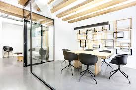 Masquespacio Methaphors Of A Lawyers Office Office Interior Design Meeting Room Design Office Interiors