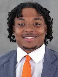 Falcons Host the Huskies