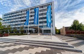 Die hmh hamburger medien haus vertriebs gmbh war ein seit 2007 bestehender publisher von videospielen. Unser Medienhaus Lr Medienhaus