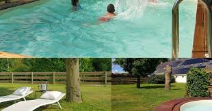 prachtig groepsverblijf met vele stijlelementen en zwembad in 2020 buitendecoraties zwembad jacuzzi