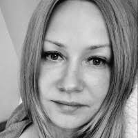 60+ perfiles de «Eve»