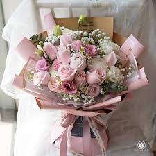 Beautiful Online Ipoh Flower Shop White On White Valentines Flowers Flowers Bouquet Gift Birthday Flowers Bouquet