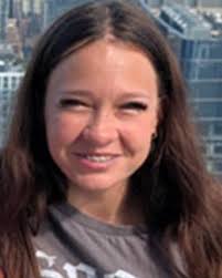 Anyone know reemrothwell? If you do can you let them know they have left  they phone in my uber please contact me.