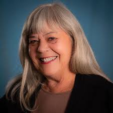 Terri Gillentine's Instagram, Twitter & Facebook