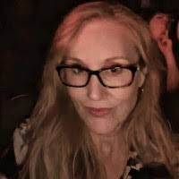 Lisa Hokanson's Instagram, Twitter & Facebook