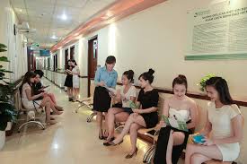 Bệnh nhân đến khám tại phòng khám vào lúc 9 giờ 51 phút ngày 09/5/2021 do có biểu hiện đau họng. Bá»‡nh Viá»‡n Pháº«u Thuáº­t Tháº©m Má»¹ Khong Ä'au Bá»‡nh Viá»‡n Thu Cuc