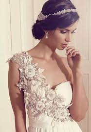 Al posto dei gioielli, per adornare le braccia, le. 94 Idee Su Gioielli Per La Sposa Bride S Jewels Nel 2021 Gioielli Sposa Gioielli Da Sposa