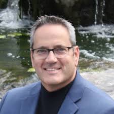 Speakers of the Customer Contact West