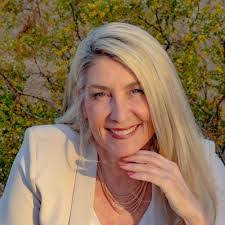 Tara Wessel's Instagram, Twitter & Facebook