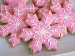 Simple Cookie Designs A Very Girlie Christmas Make Me Cake Me Snowflake Sugar Cookies Snowflake Cookies Christmas Cookies Decorated