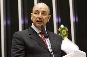 Osmar gasparini terra (born 18 february 1950) is a brazilian politician and physician, affiliated to the brazilian democratic movement (mdb), current minister of citizenship and former minister of social and agrarian development. Ebc Droga E O Maior Problema De Seguranca No Pais Diz Deputado